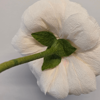 Pivoine en papier crépon – pièce unique – Yêu Création
