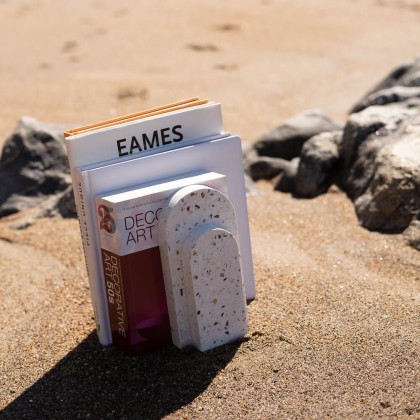 Serre-livres en coquillages valorisés Loar - Malakio